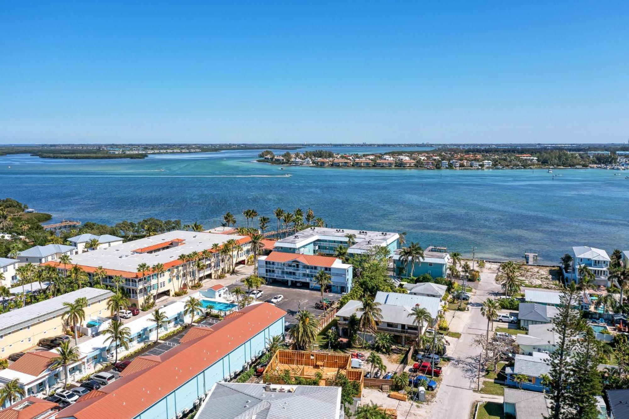 Anna Maria Island Beach Palms 6B 브레이든턴비치 외부 사진