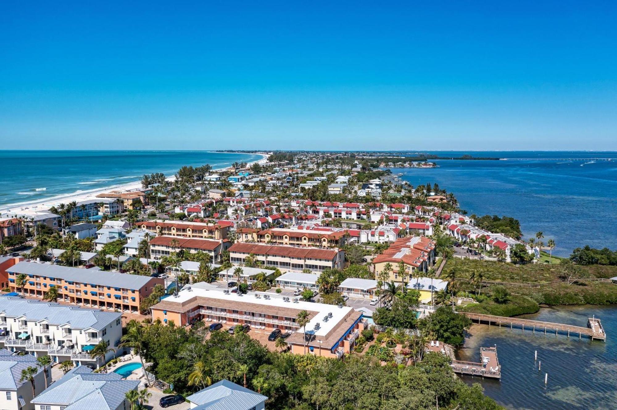Anna Maria Island Beach Palms 6B 브레이든턴비치 외부 사진
